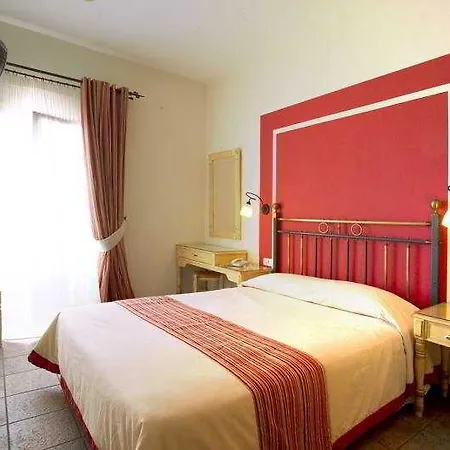 Hotel Pelican 2*